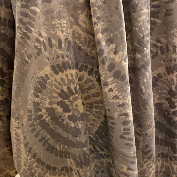 Truly by Part Two Blouse Silk LARGE - Picture 7 of 7